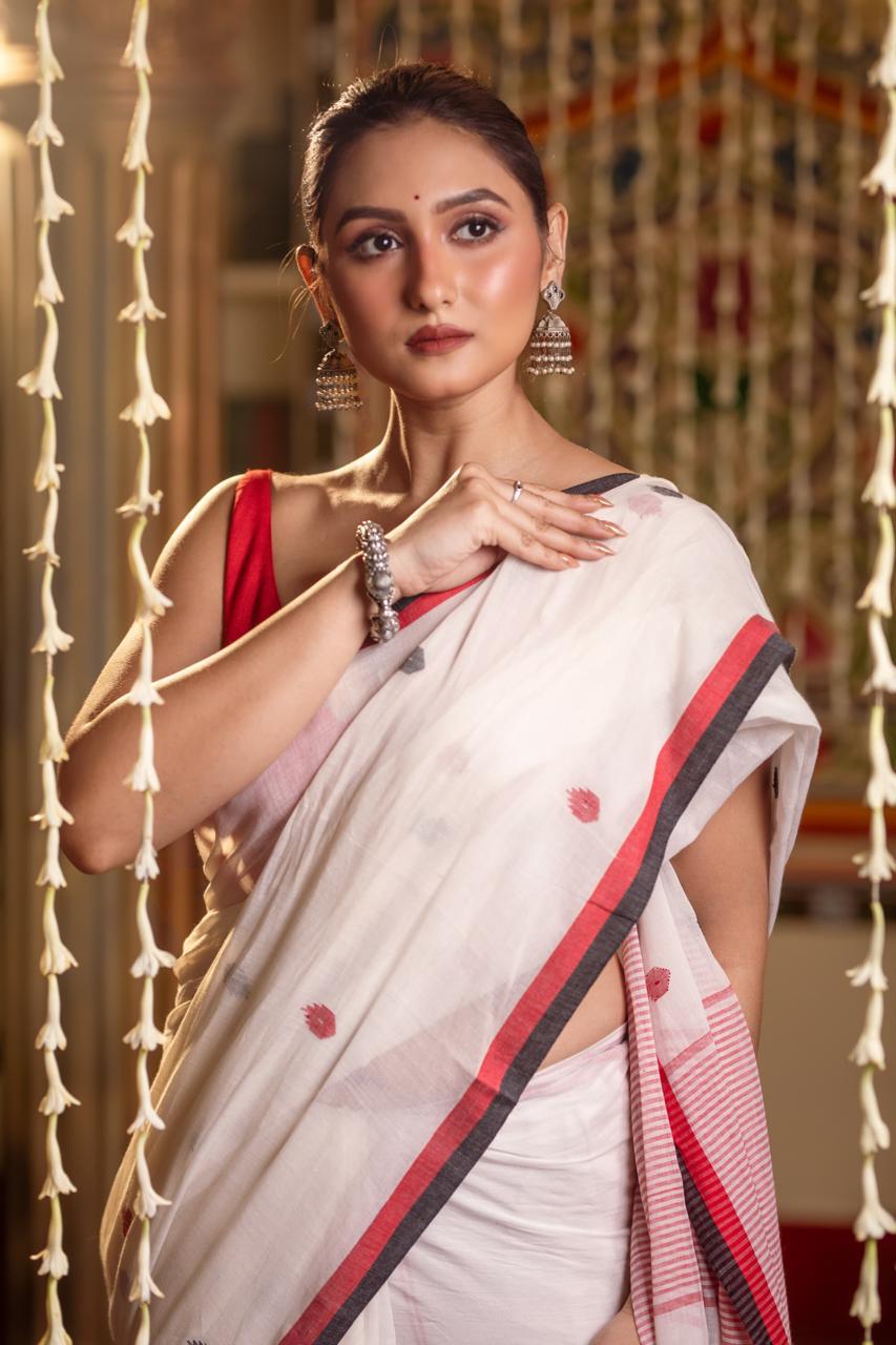 White Premium Mulmul Cotton Hand Crafted Saree