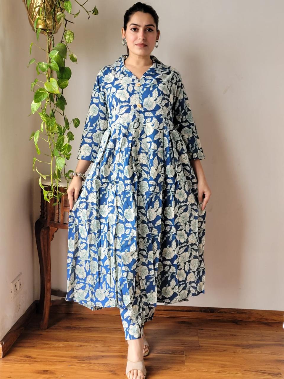 Blue Off White Floral Bagru Print Office Suit Set