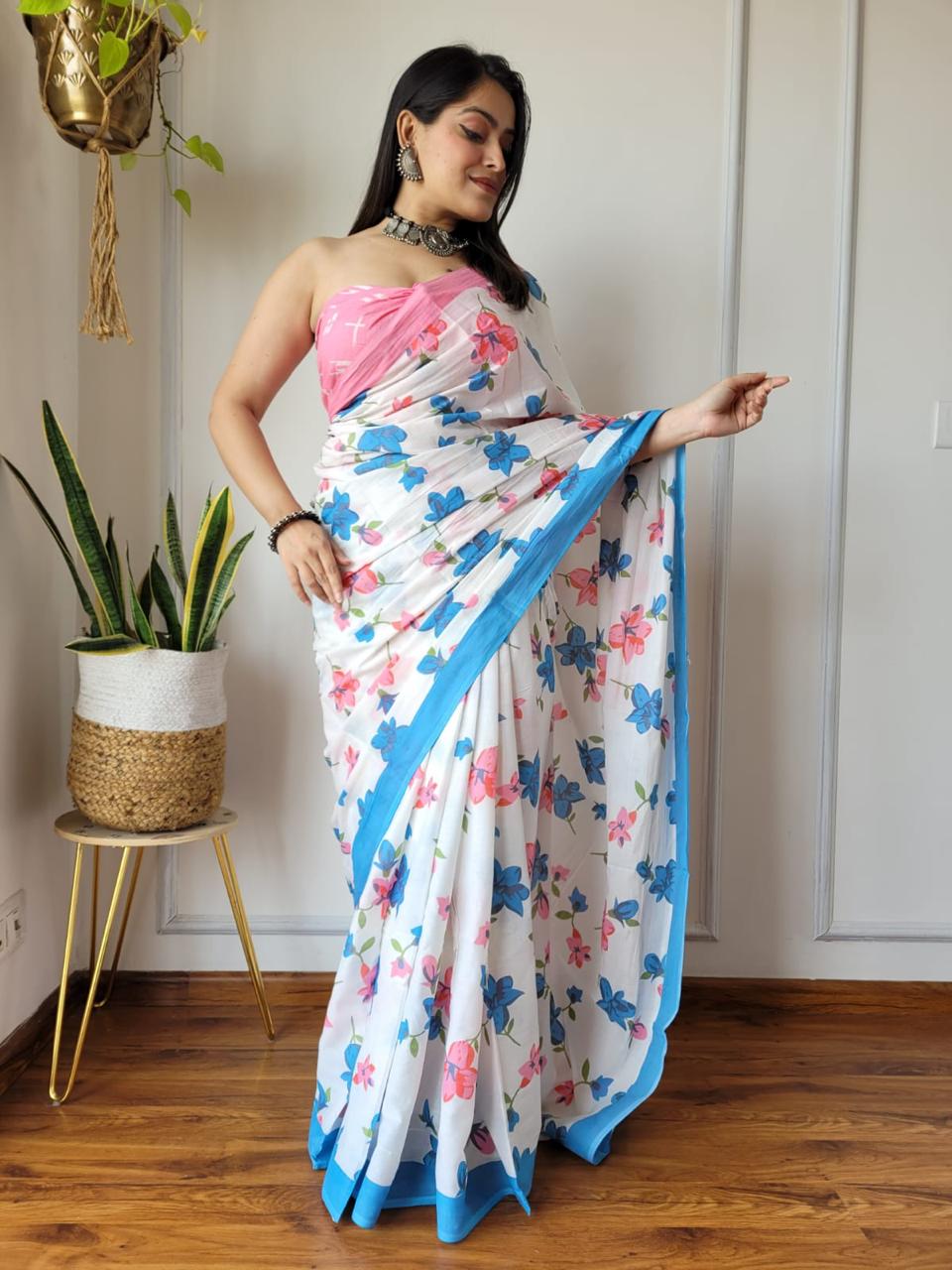 White Cotton Printed Saree