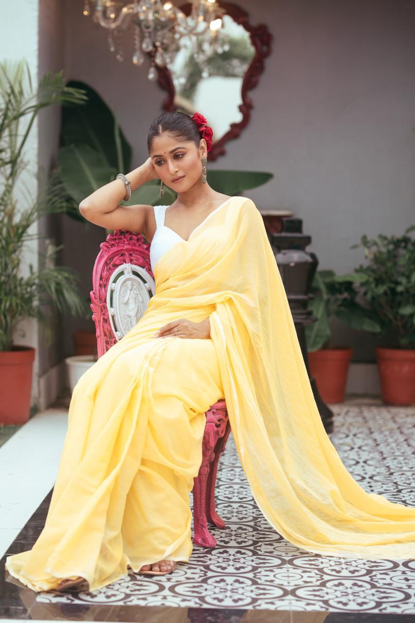 Yellow Premium Mulmul Cotton Hand Crafted Saree