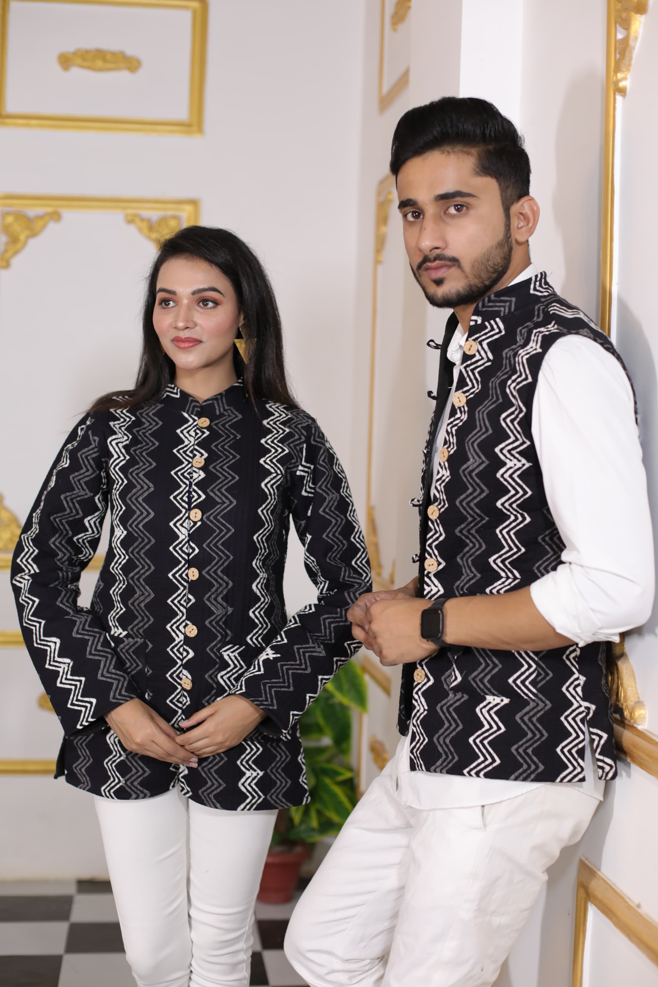 Black Color Twinning Couple Pure Cotton Bagru Print Quilted Reversible Jackets