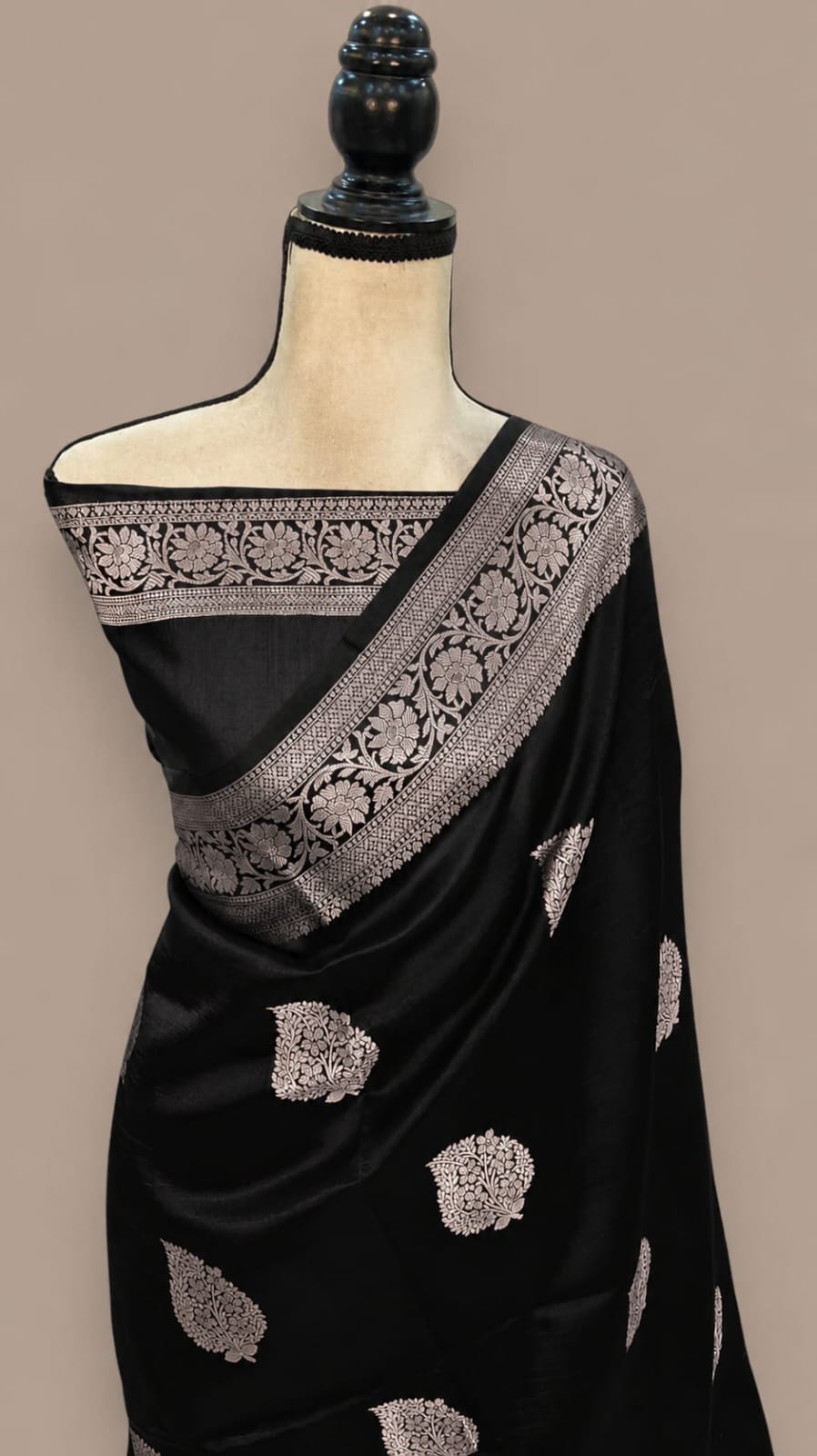 Banarasi Handloom Raw Mango Silk Saree In Black