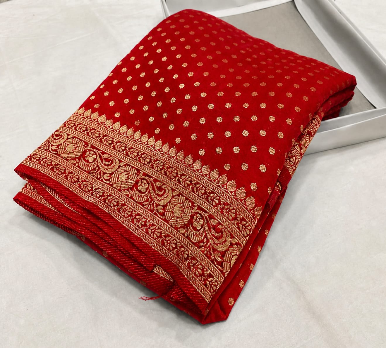 Red Banarasee Semi Georgette Small Booti Work Saree