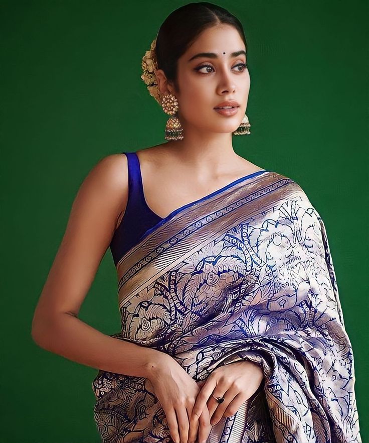 Janhvi Kapoor Inspired Banarasi Semi Mushroom Kathan Silk  Saree In Blue