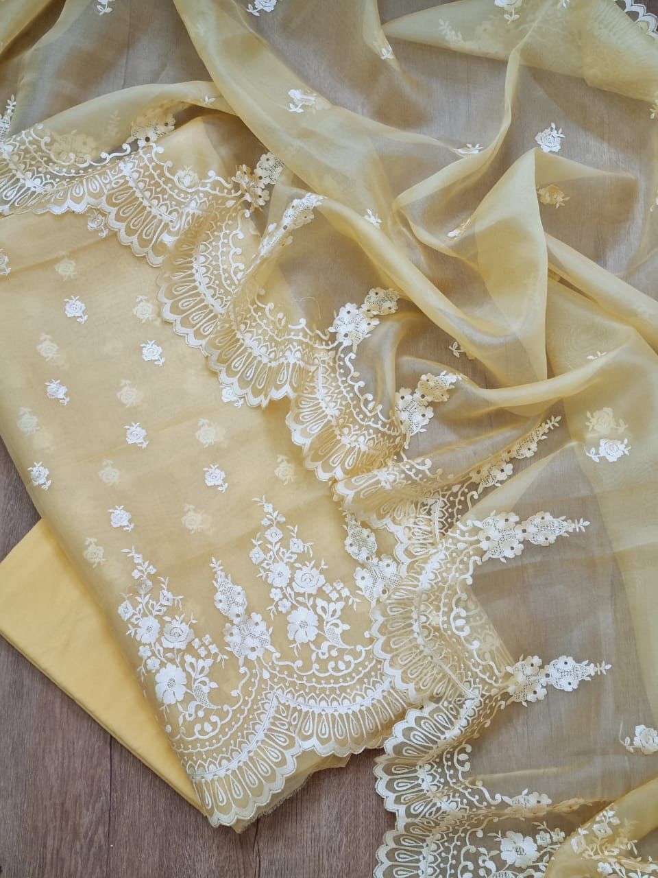 Yellow Banarasi Organza Silk Embroidery Suit(Unstitched)