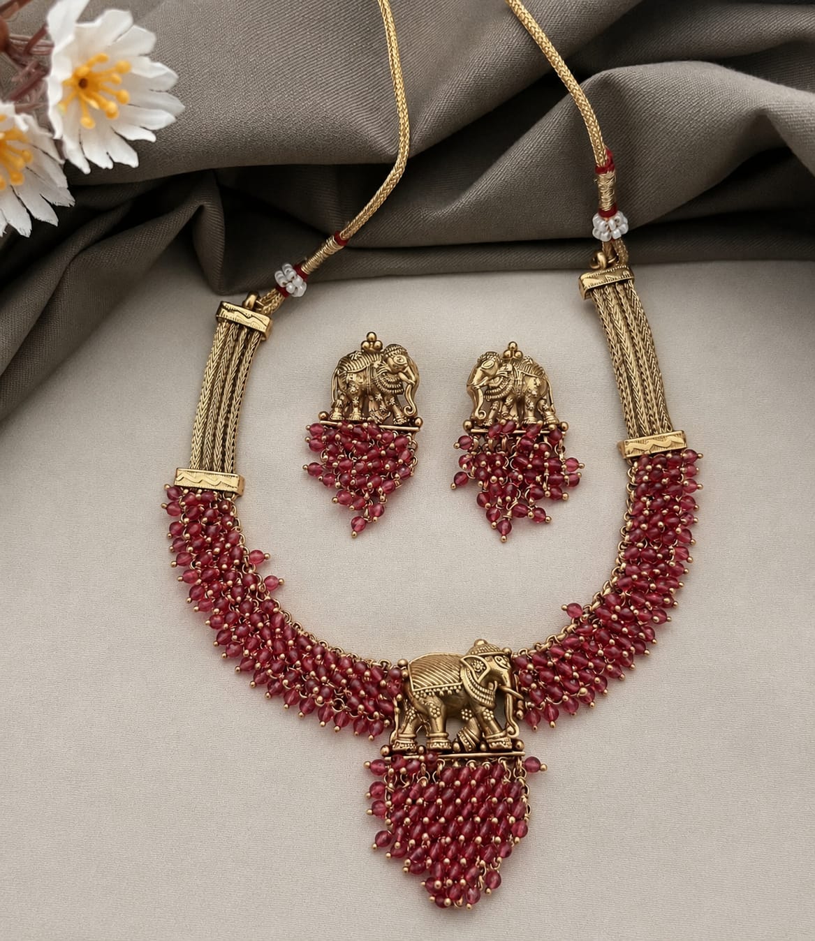 Pink Traditional Styles Necklace Set