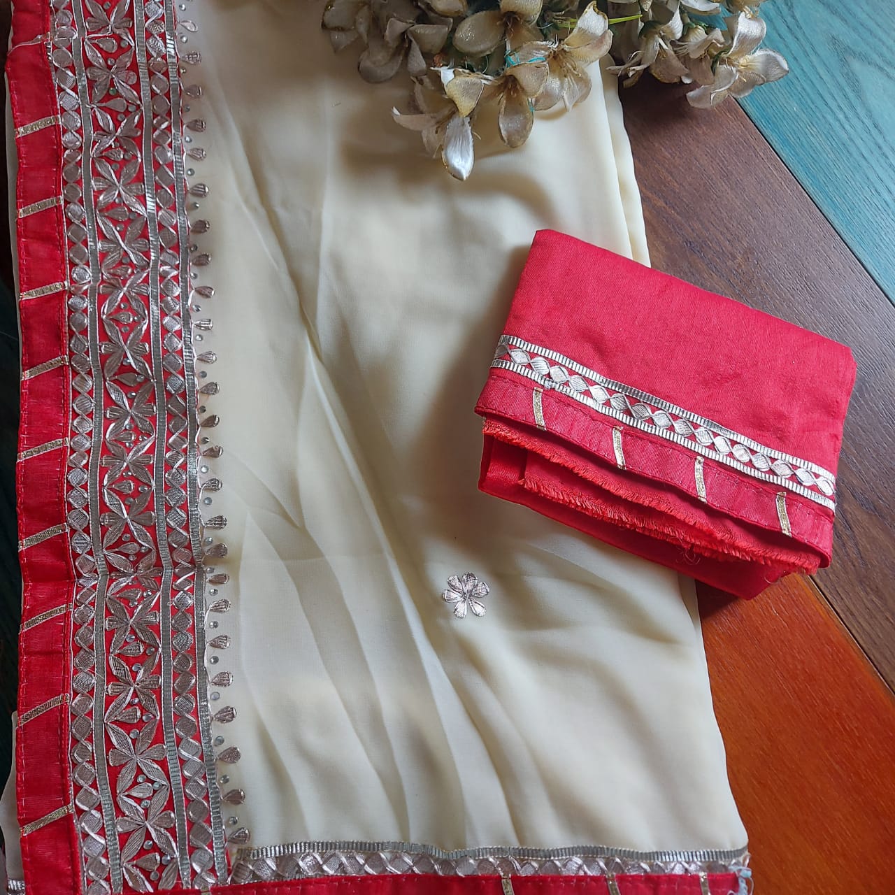 White And Red Gota Patti Saree With Border,Shop Now,Bandhani Saree,Grab Now,Gota Work Saree
