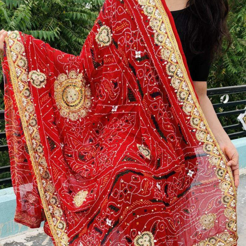 Red heavy Marwadi Chunri