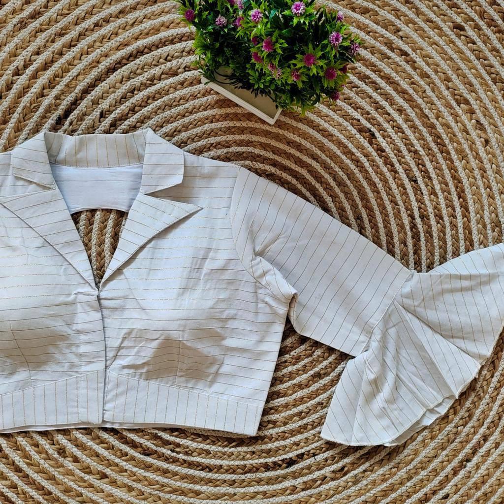 White Cotton Blouse With Collar