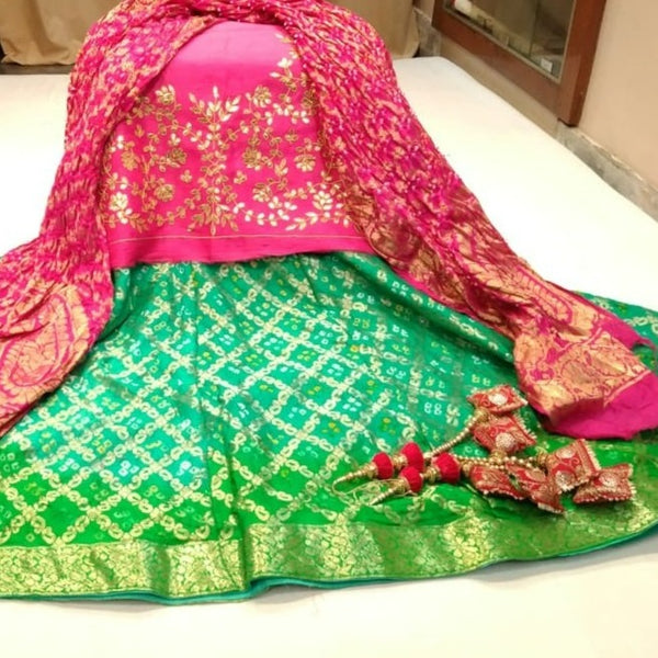 Banarasi Bandhani Lehenga in Pink And Green - jhakhas.com