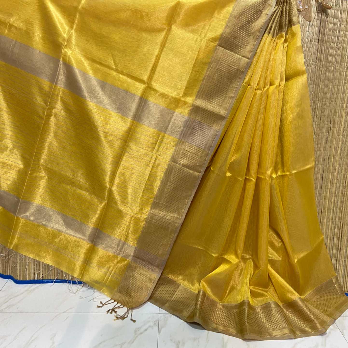 Maheshwari Tissue Twisting Zari Saree In Yellow