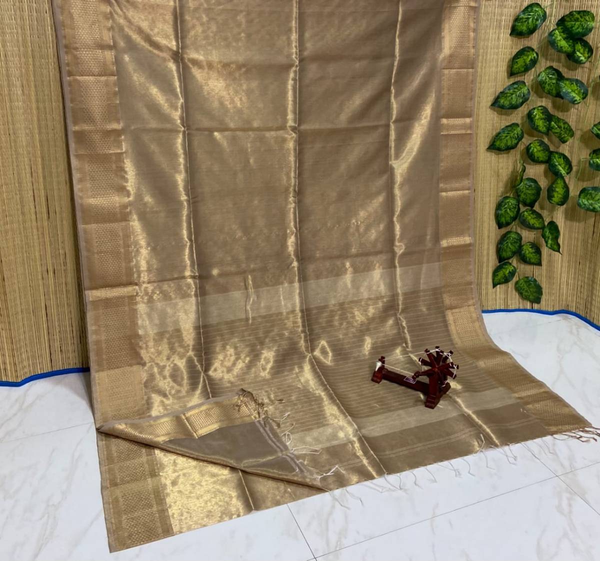 Beautiful Maheshwari Tissue Twisting Zari Saree in Brown